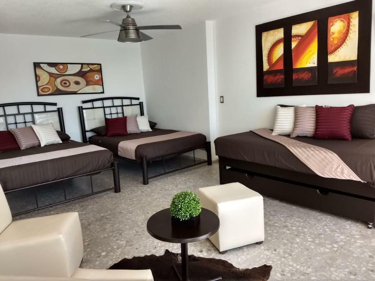 Suite Select Torres Gemelas Акапулко Екстериор снимка